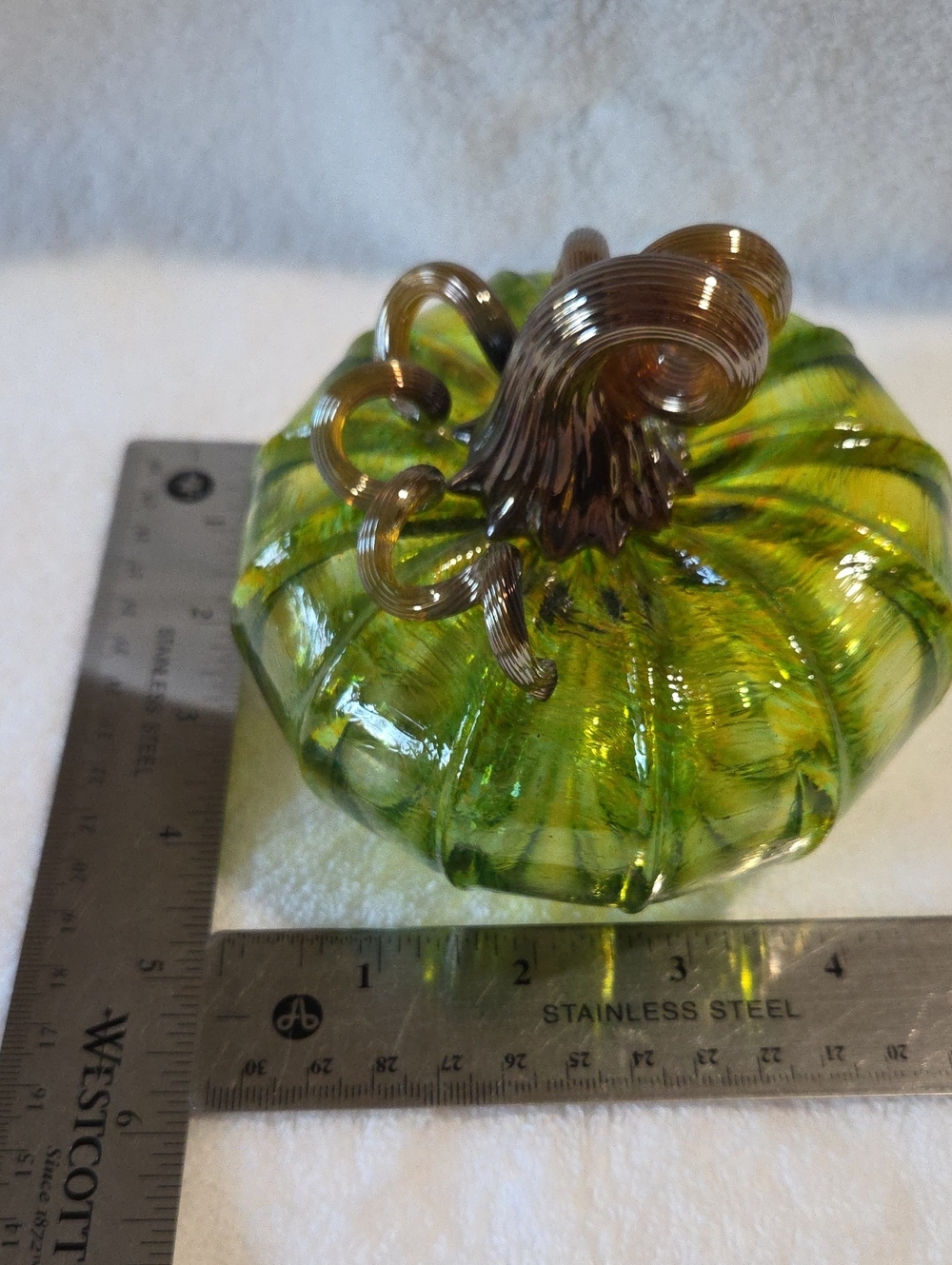 Luke Adams Glassblowing Studio Hand Blown Glass Pumpkin Green NWOT